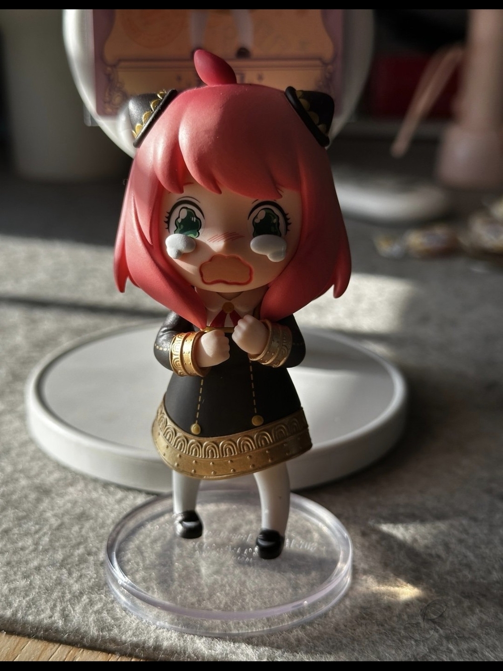 Ayna Forger Crying Collectible Figure